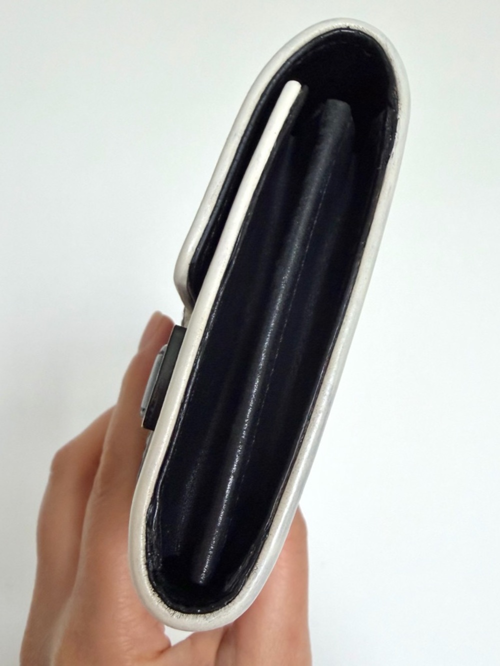 Delvaux Madame Black Leather Card Holder Wallet - Picture 3 of 11